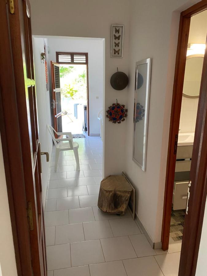 Bas De Villa Courbaril Bouillante Kültér fotó